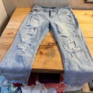 Judy Blue Light Blue Distressed Boyfriend Jeans 15/32